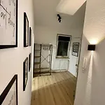 Okapi - Zentrale Lage & Fusslaeufig Zur Innenstadt アパート アイゼナハ